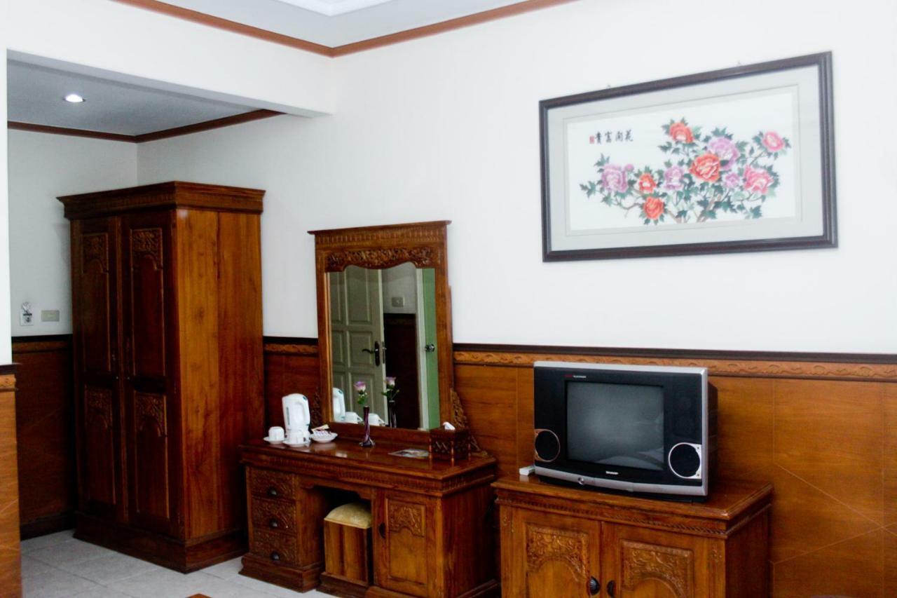 Hotel Wiwi Perkasa 2 Indramayu Eksteriør billede